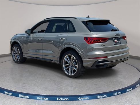 Certified 2025 Audi Q3 2.0T Premium w/ Convenience Package image 5