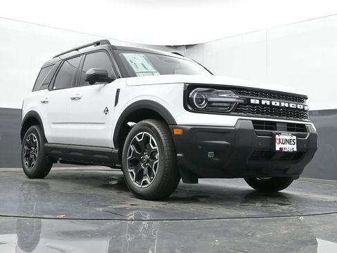 New 2025 Ford Bronco Sport Outer Banks w/ Outer Banks Tech Package+ image 44