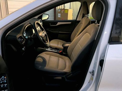 Used 2022 Ford Escape S image 23