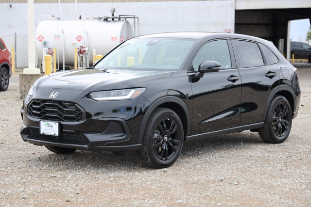 New 2027 Honda HR-V Sport image 3