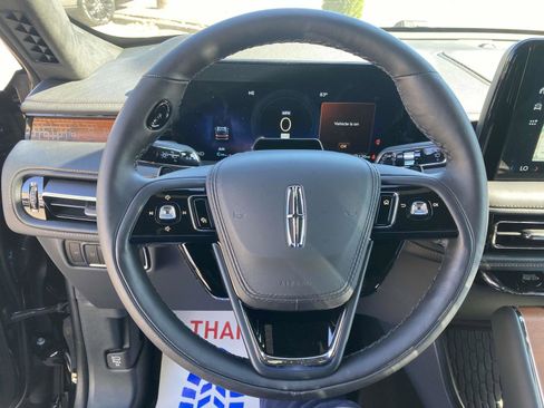 New 2025 Lincoln Aviator Black Label image 31