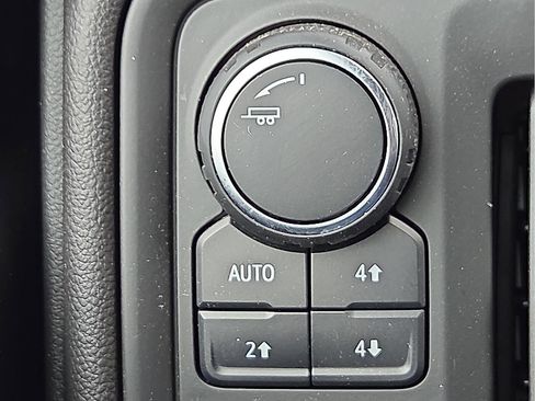 New 2025 Chevrolet Silverado 1500 W/T w/ WT Value Package image 18