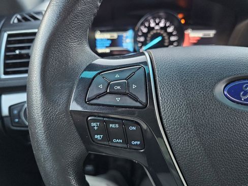 Used 2016 Ford Explorer Limited image 47