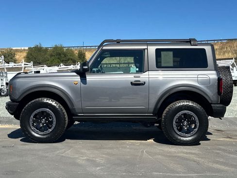 Certified 2021 Ford Bronco Badlands AWD/4WD image 7