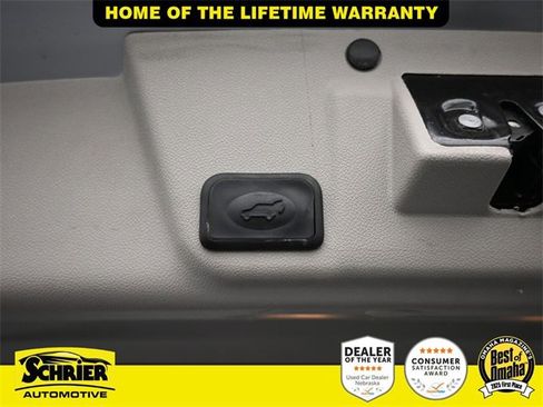 Used 2014 Buick Enclave Premium image 38