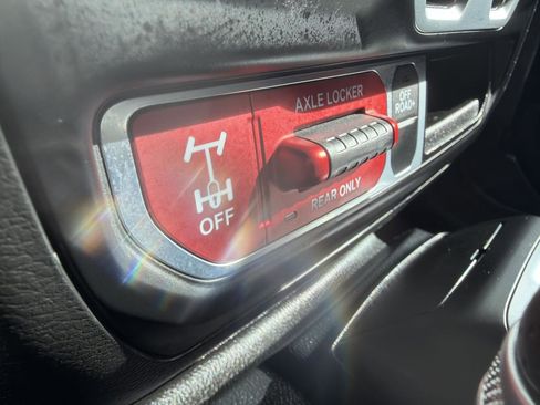 Used 2022 Jeep Gladiator Mojave w/ LED Lighting Group image 27