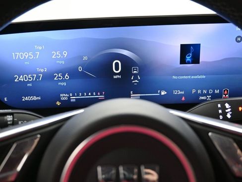 Certified 2024 Buick Envision Avenir image 14