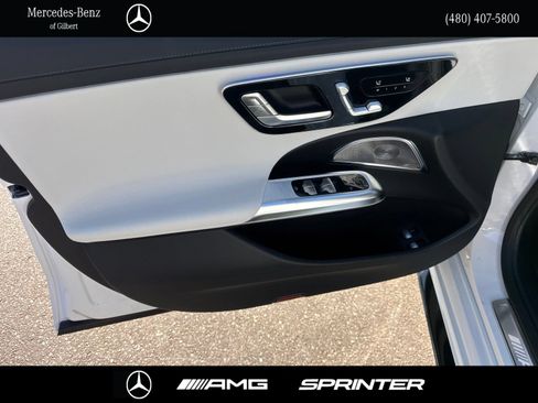 New 2026 Mercedes-Benz E 53 AMG e 4MATIC Sedan image 11