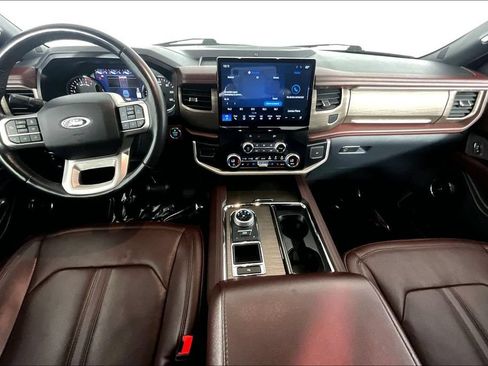 Used 2024 Ford Expedition Max Limited RWD image 15