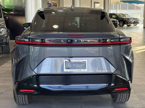 Used 2024 Lexus RZ 300e Premium image 4