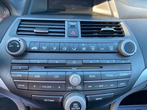 Used 2012 Honda Accord LX image 12