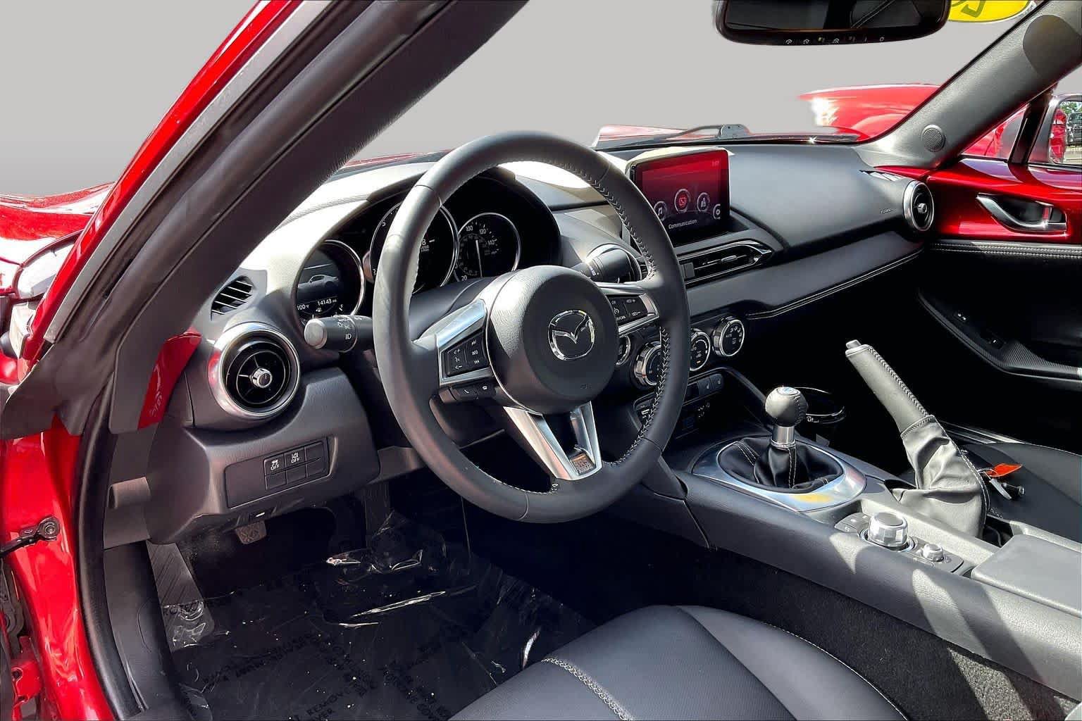 Used 2023 MAZDA MX-5 Miata Grand Touring RWD image 14