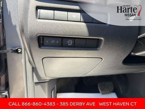 Certified 2023 Nissan Rogue SV AWD/4WD image 17