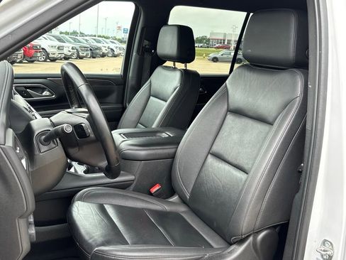 Used 2024 Chevrolet Tahoe LT RWD image 7