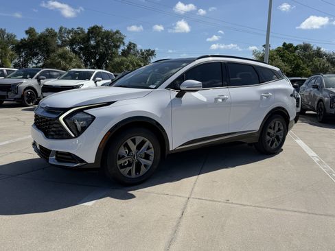 Certified 2023 Kia Sportage SX FWD image 8