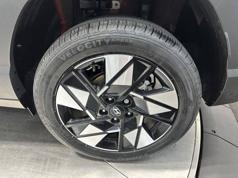 Certified 2024 Hyundai Kona SEL AWD/4WD image 10