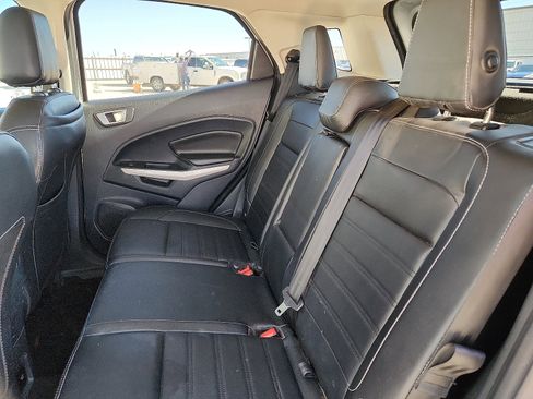 Used 2021 Ford EcoSport Titanium image 9