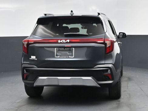 New 2026 Kia Seltos S image 3