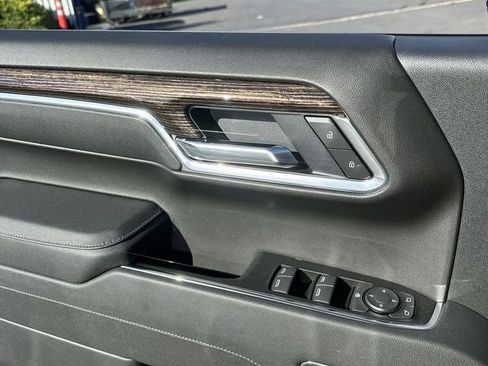 New 2026 GMC Sierra 1500 Elevation image 23