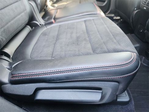 Certified 2022 Ford Escape SEL w/ SEL Stealth AWD Package image 30