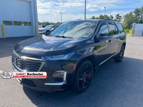 Used 2023 Chevrolet Traverse Premier w/ Redline Edition AWD/4WD image 1