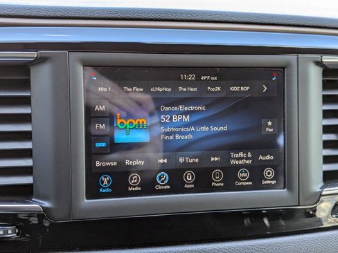 Used 2020 Chrysler Voyager Lxi image 21