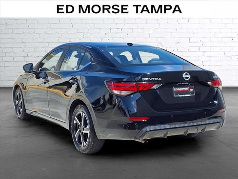 Used 2024 Nissan Sentra SV FWD image 3