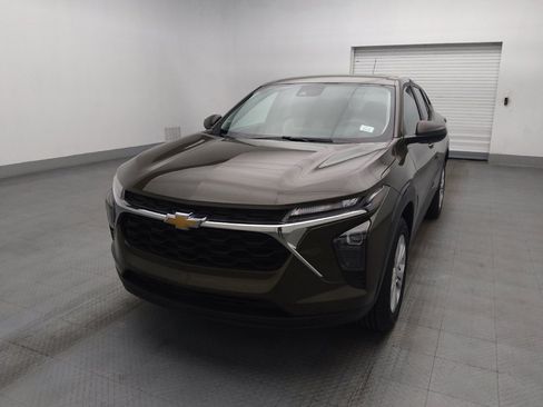 Used 2024 Chevrolet Trax LS FWD image 15