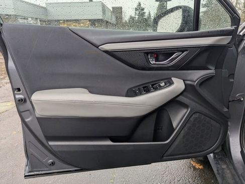 Used 2021 Subaru Outback Premium image 10