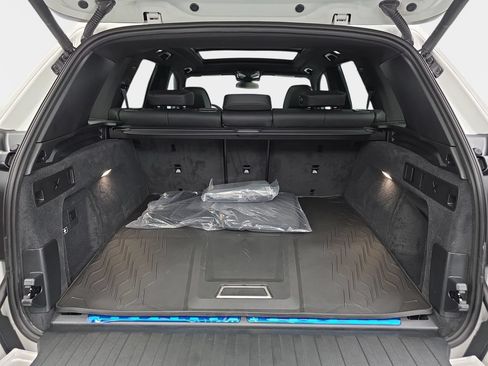 New 2026 BMW X5 xDrive50e w/ M Sport Package AWD/4WD image 12