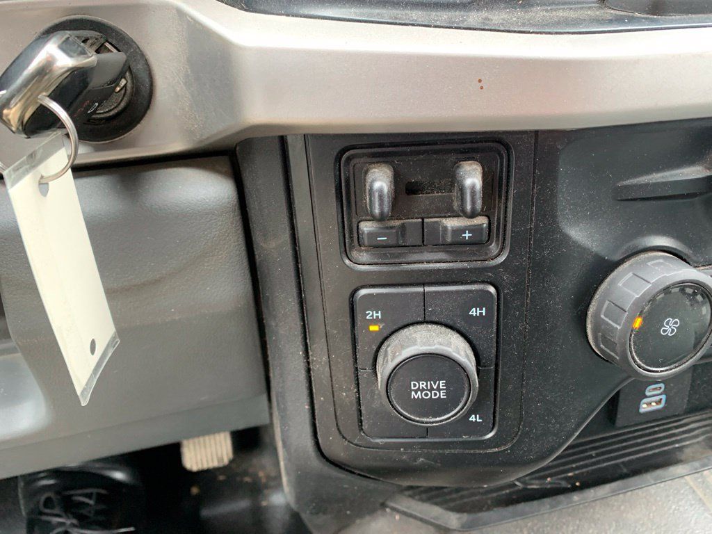 Used 2024 Ford F350 XLT AWD/4WD image 49