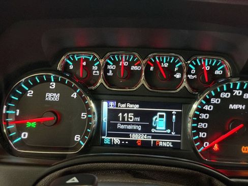 Used 2017 Chevrolet Tahoe Premier RWD image 12