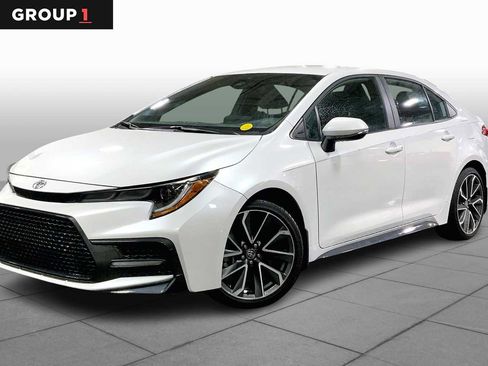 Certified 2022 Toyota Corolla SE image 1