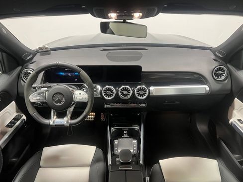 Used 2023 Mercedes-Benz GLB 35 AMG 4MATIC image 30