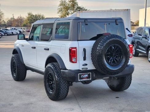 Used 2022 Ford Bronco Big Bend image 3