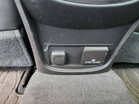 Used 2018 Buick LaCrosse Premium w/ Driver Confidence Package #2 FWD image 21