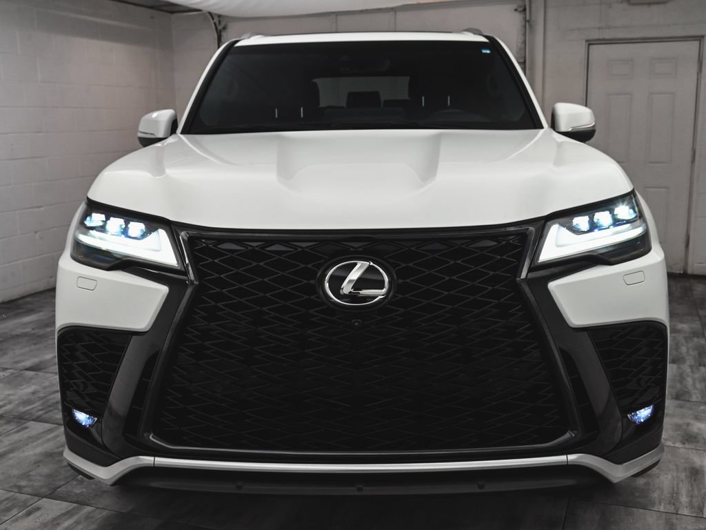 Used 2024 Lexus LX 600 F Sport AWD/4WD image 2