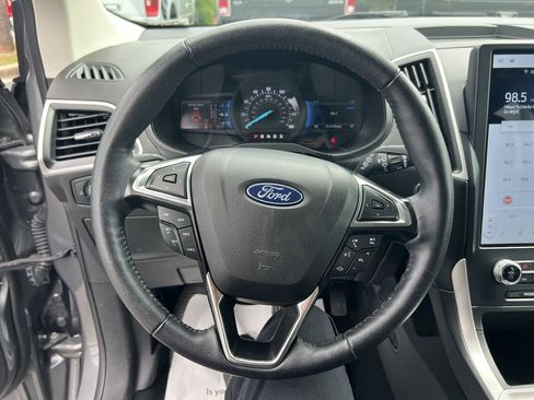 Used 2023 Ford Edge SEL AWD/4WD image 18