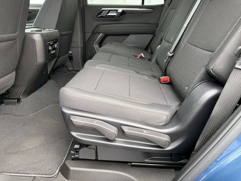 New 2026 Chevrolet Tahoe LS w/ LS Custom Edition AWD/4WD image 16