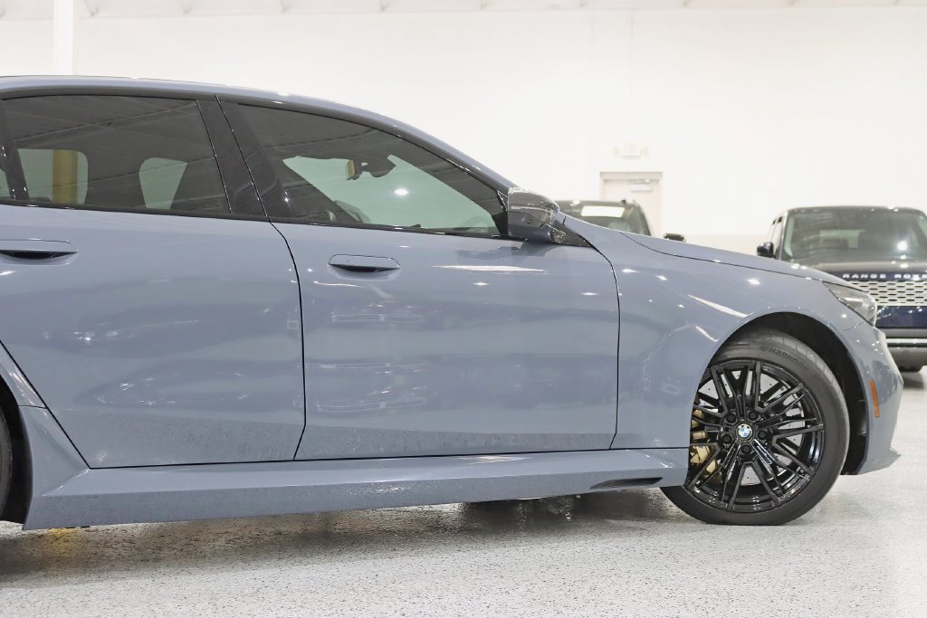 Used 2025 BMW M5 w/ Carbon Package AWD/4WD image 13