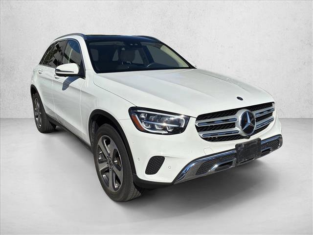 Used 2021 Mercedes-Benz GLC 300 4MATIC image 3