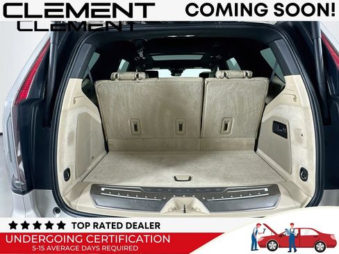 Used 2021 Cadillac Escalade Premium Luxury AWD/4WD image 11