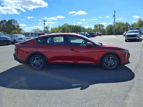 Used 2025 Kia K4 LXS image 7