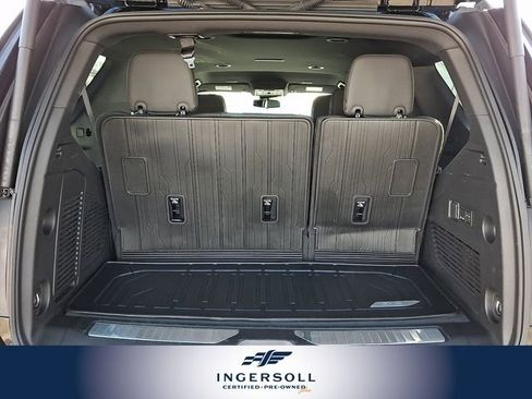 Used 2025 GMC Yukon AT4 w/ LPO, Floor Liner Package image 21