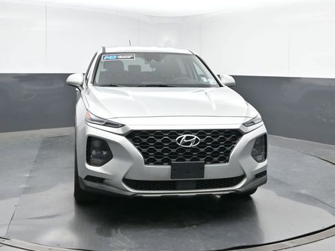 Used 2020 Hyundai Santa Fe SE image 8