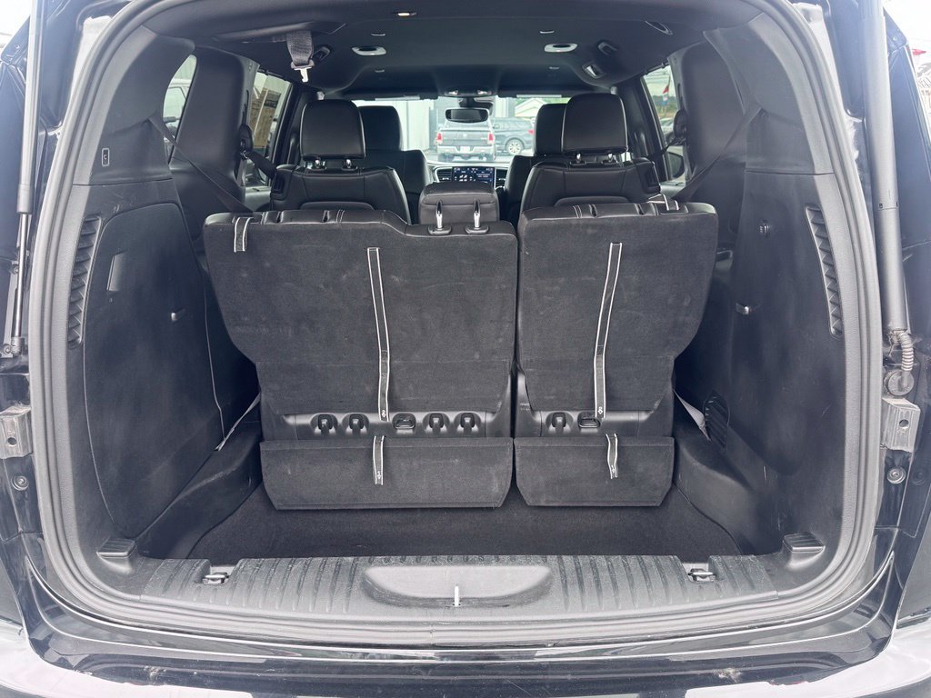 Used 2025 Chrysler Pacifica Select FWD image 7