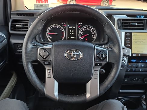 Used 2022 Toyota 4Runner Limited image 15