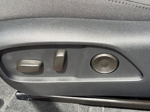 New 2026 GMC Terrain Elevation w/ Elevation Premium Package AWD/4WD image 18