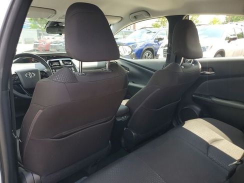 Used 2022 Toyota Prius LE FWD image 10