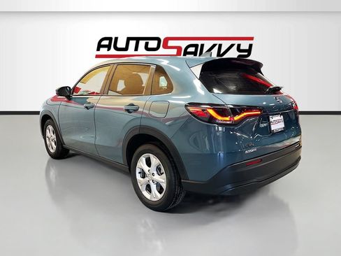 Used 2025 Honda HR-V LX image 5